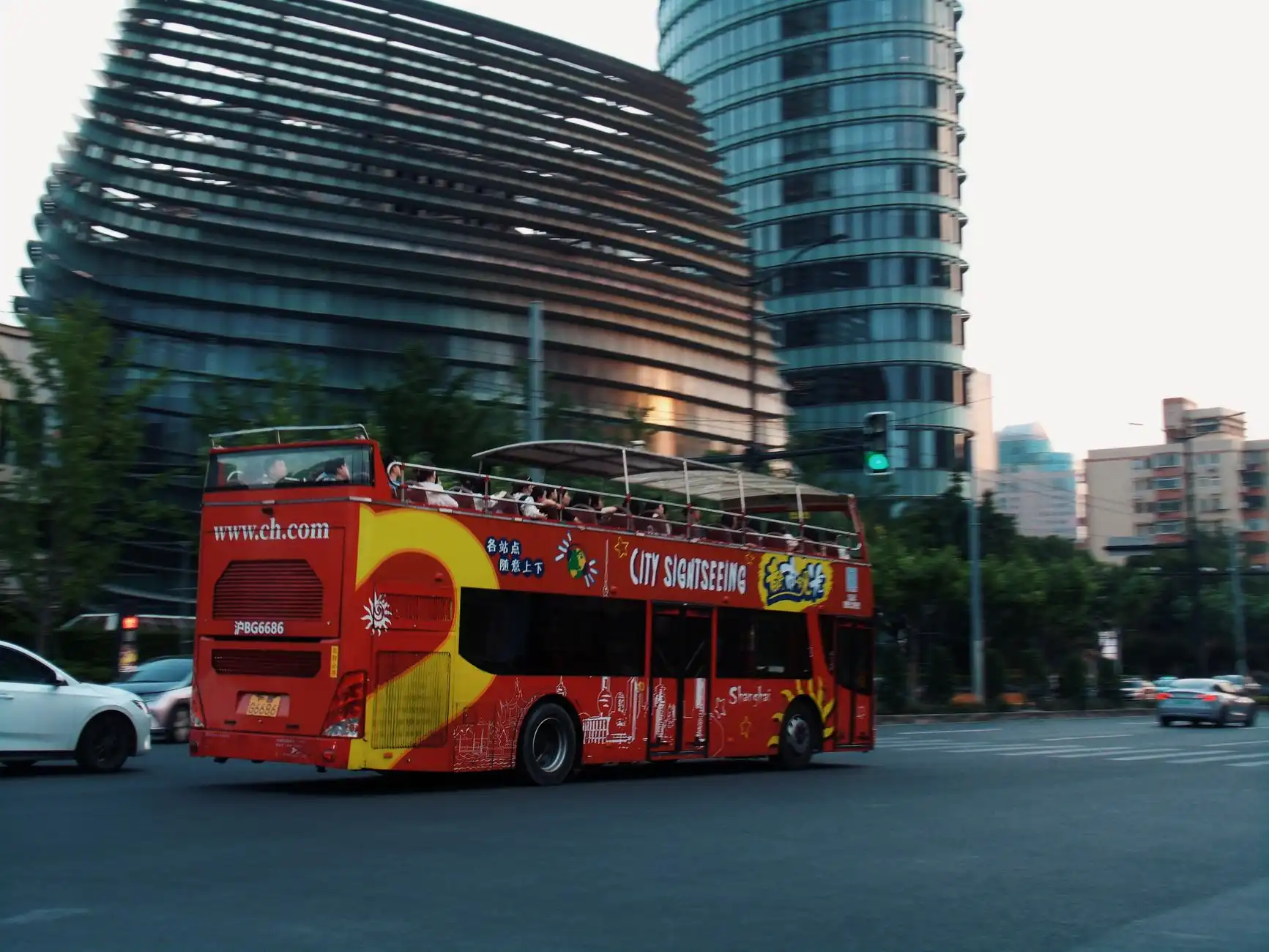 贵州地区建筑材料供货商选择指南：明杰达贸易服务详解